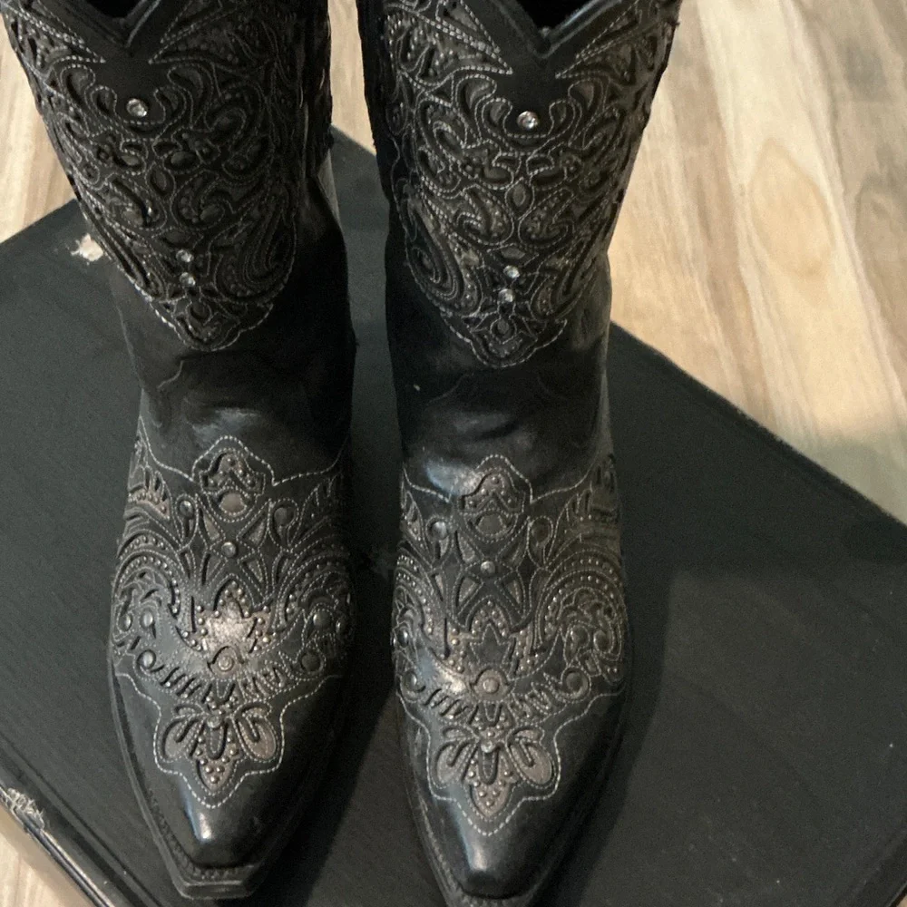 Black Star Cowboy Boots - Picture 2 of 5